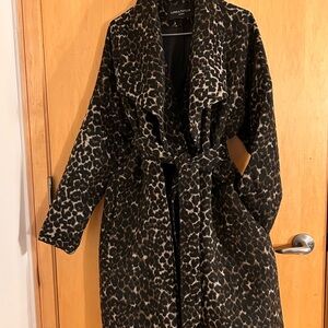 Oversized Leopard print coat. excellent Condition!
